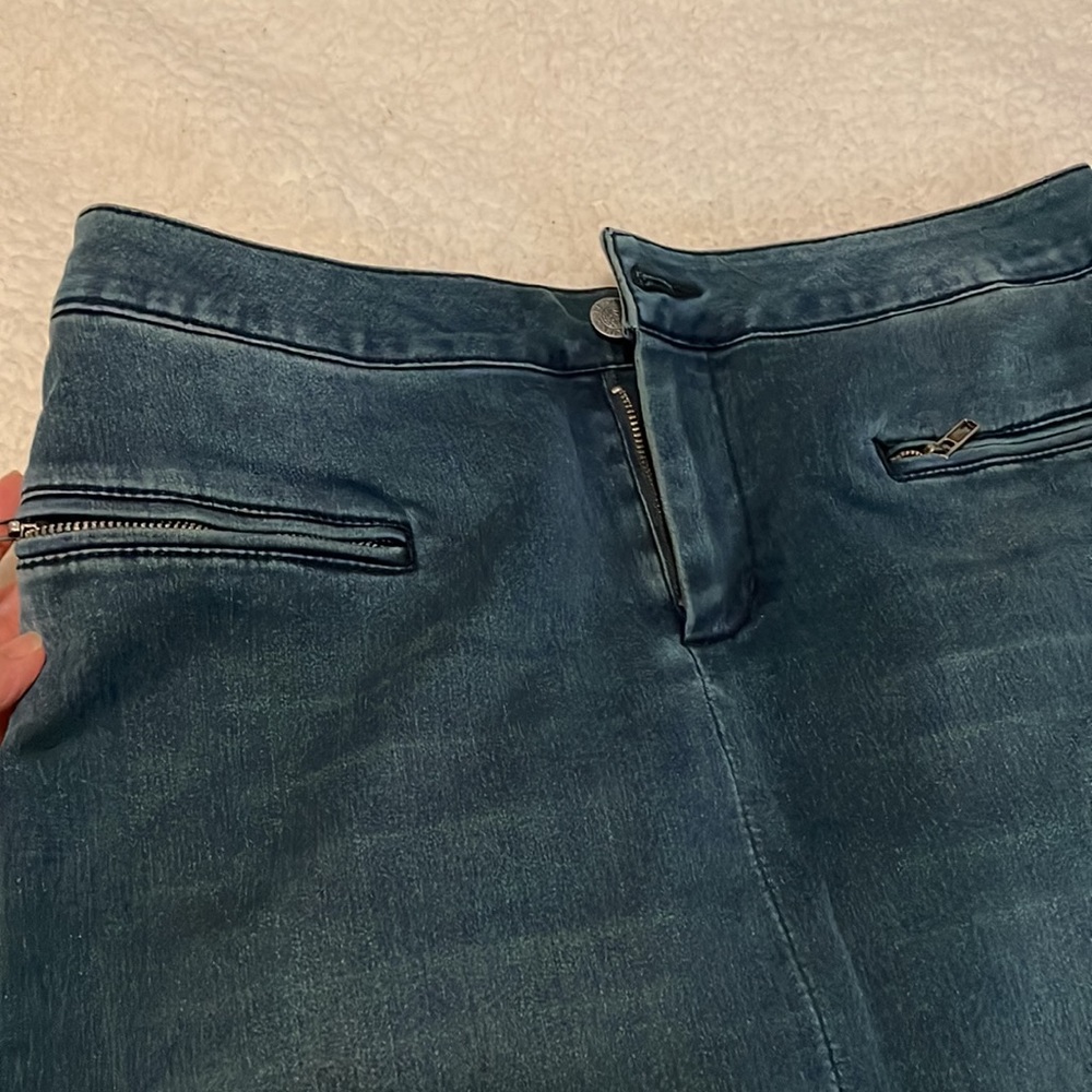 Kenneth Cole Reaction Pencil Denim Skirt Size 4 - Picture 2 of 6